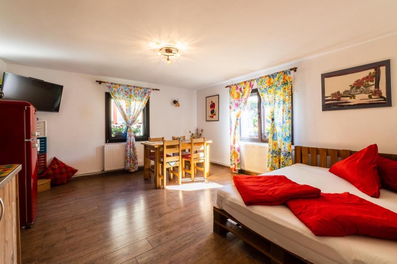 Sunset Cottage Брашов Экстерьер фото